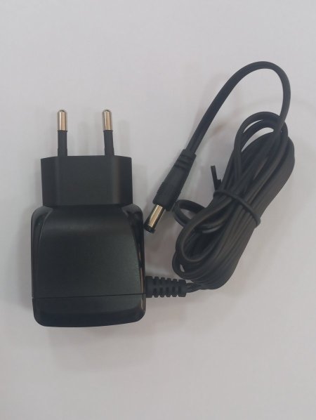 Adapter 5V/2A